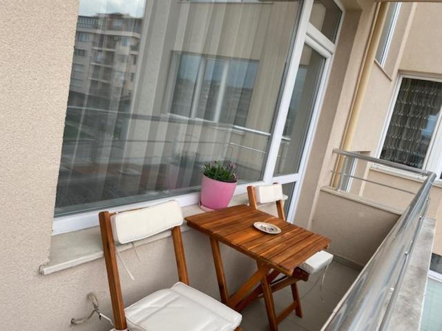 Апартамент Лили Goze Deltschew Exterior foto